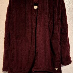 Billabong Maroon Sherpa Cardigan With Hoody.